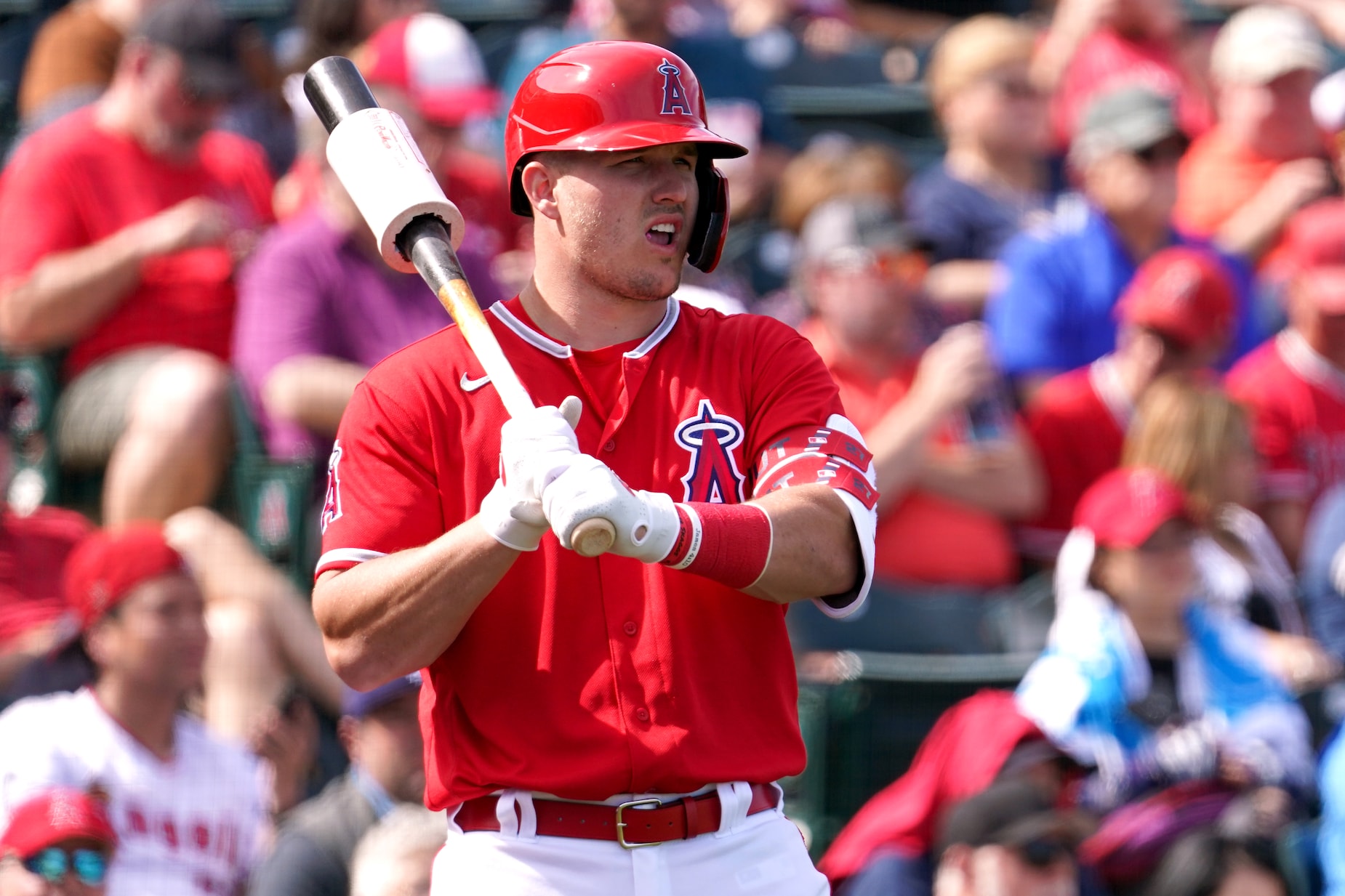 here-s-how-much-mike-trout-would-make-under-the-mlb-s-proposed-salary